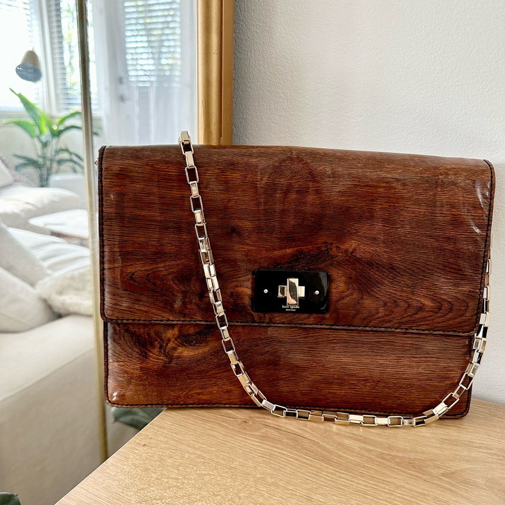 Kate Spade RARE “Knock On Wood” Patent Leather Clutch with Chain Strap